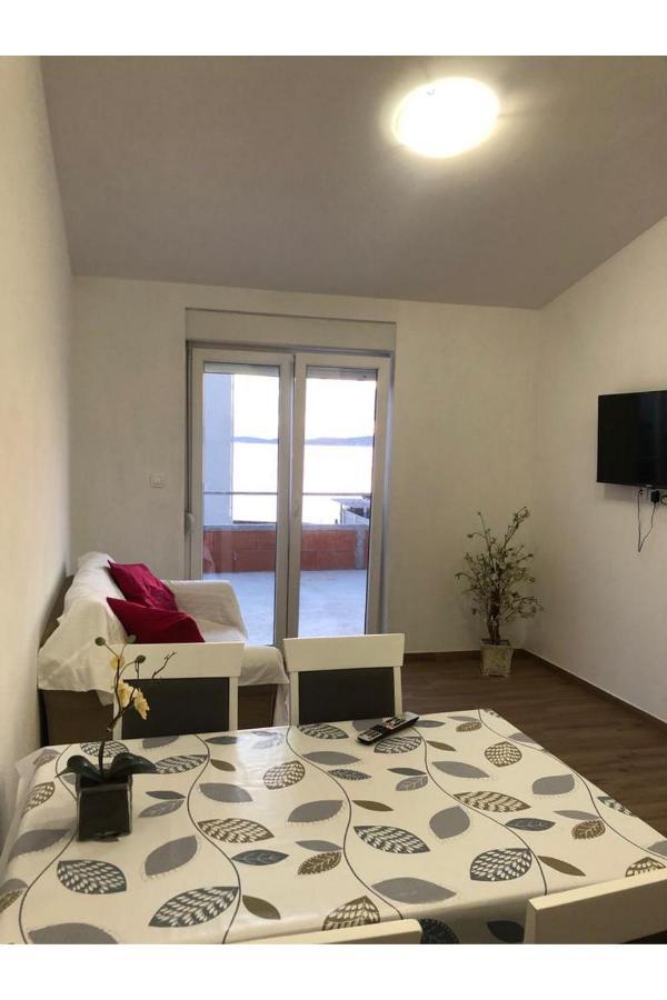 Beach Front Paradise Apartment Sukosan Bagian luar foto