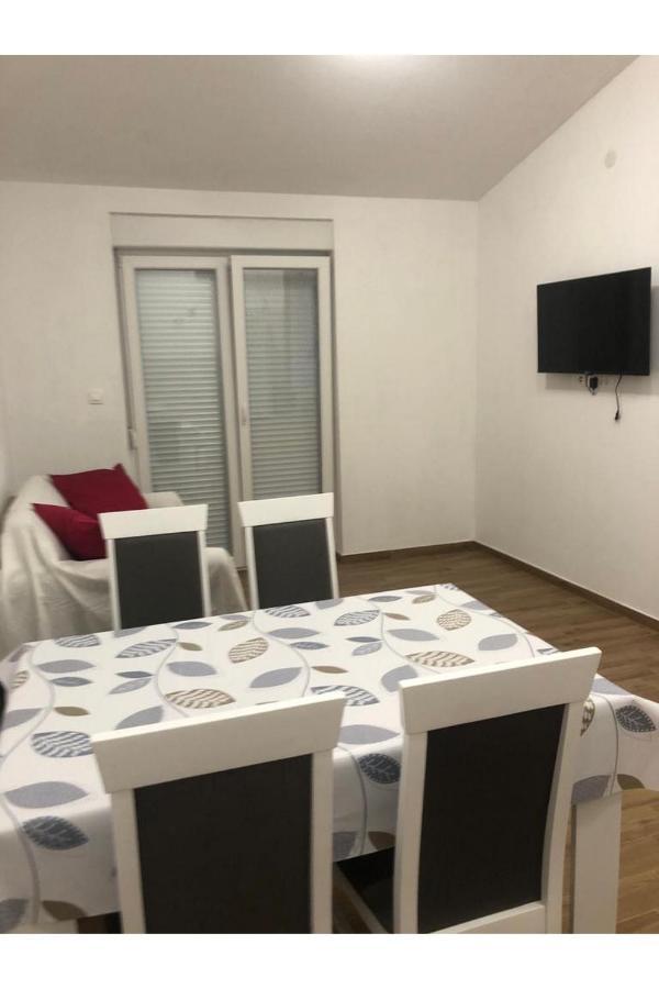 Beach Front Paradise Apartment Sukosan Bagian luar foto