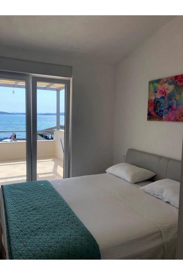 Beach Front Paradise Apartment Sukosan Bagian luar foto